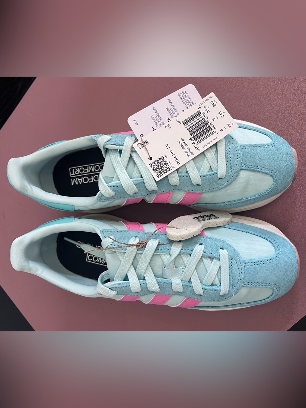 Adidas Run 70s 2.0 Sneaker Halo Mint Bliss Pink Off White Colorway Women's 7.5 - Picture 2 of 15